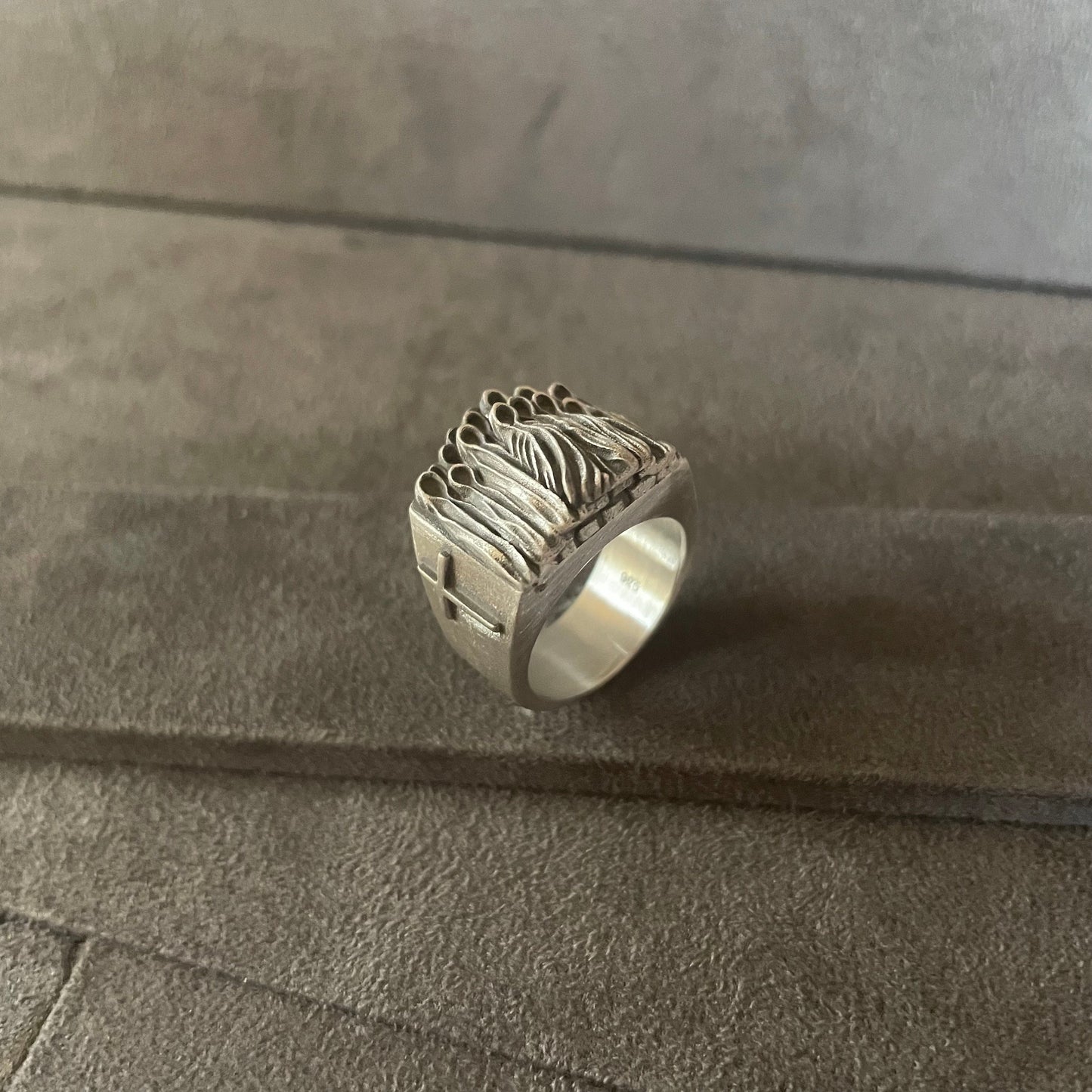 Creepy Ghost Ring