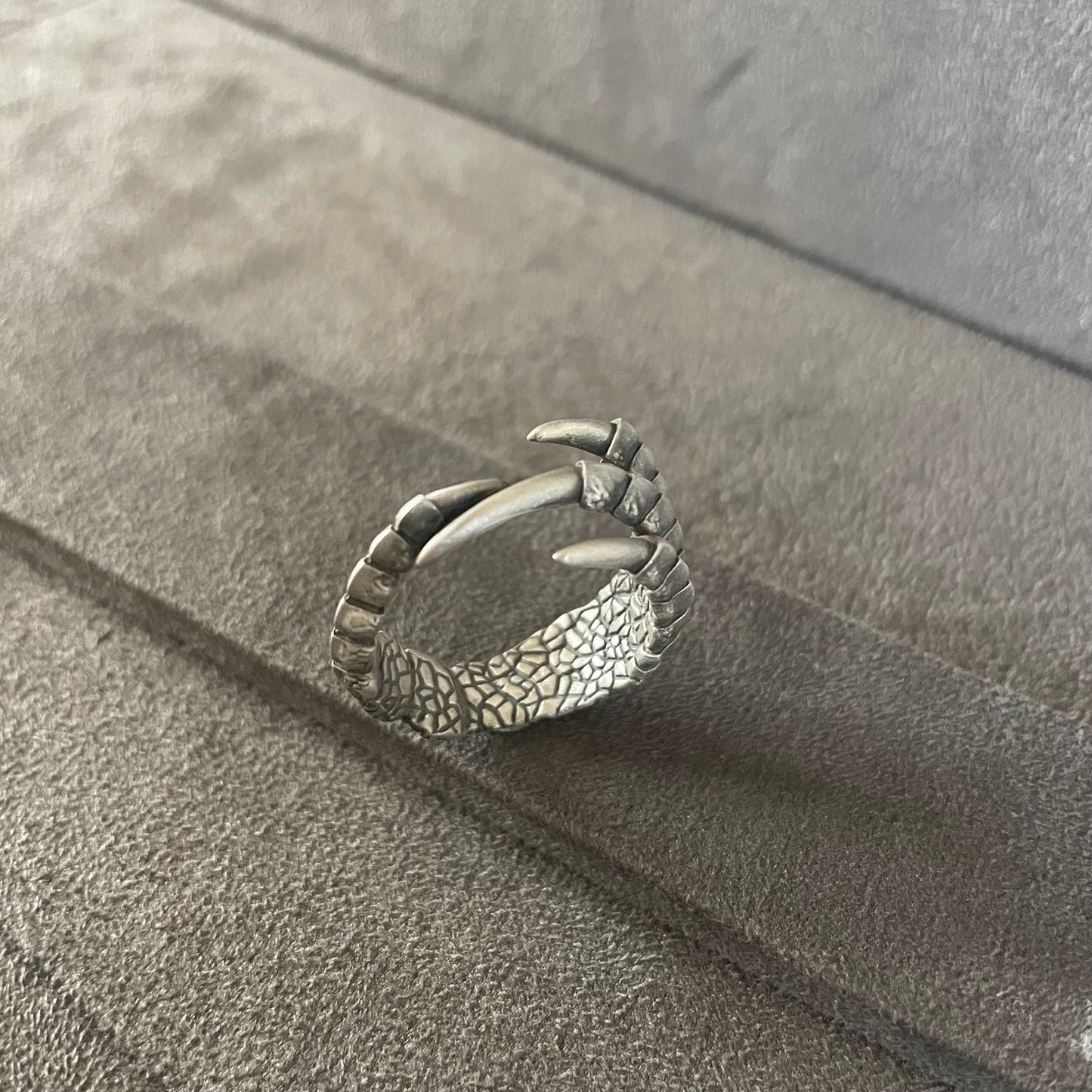 Dragon Claw Ring, Sterling Silver Gothic Claw Men Ring, Handmade Unique Ring, Adjustable Design, Symbol of Power, Mystical Accessory