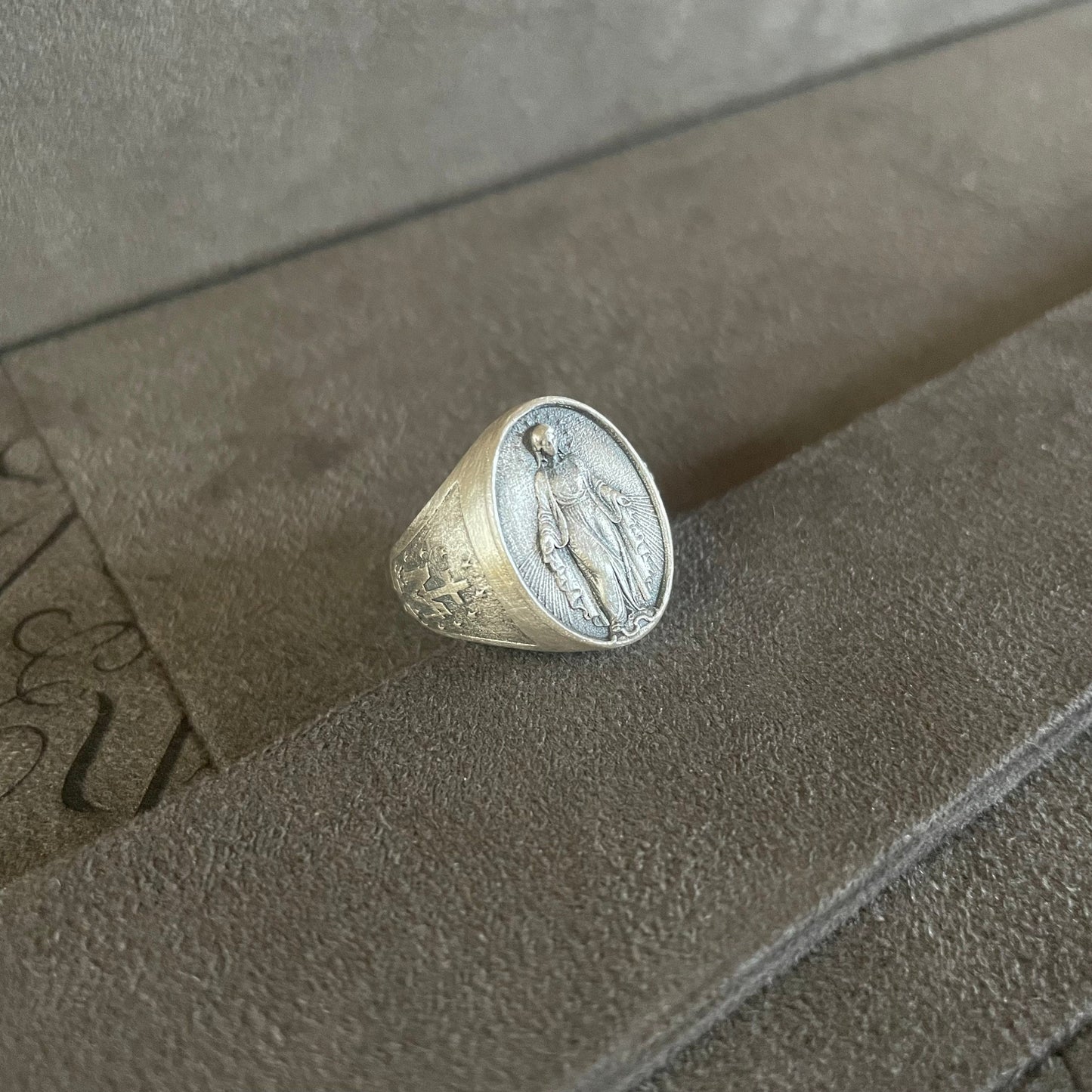 Virgin Mary Signet Ring, Sterling Silver Holy Mary Ring, Miraculous Medal Ring, Christian Jewelry, Gift for Family, Religious Men Ring