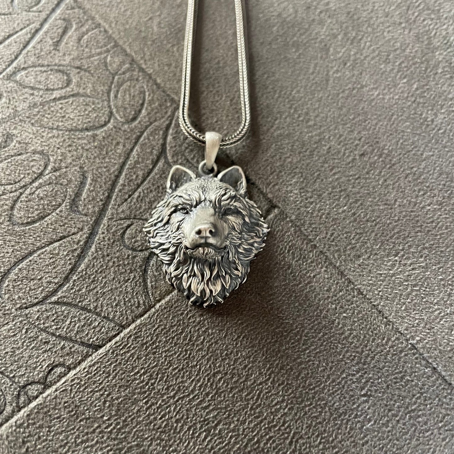 Wild Wolf Pendant, Sterling Silver Nodric Wolf Mens Necklace, Wolf Head Relief Pendant, Best Friend Gift, Animal lover Gift