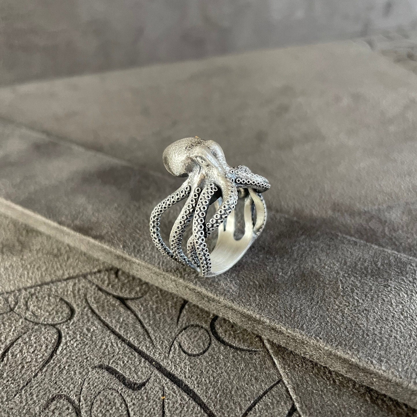 Octopus Ring, Sterling Silver Ocean Kraken Ring, Sea Animal Jewelry, Pinky Ring, Gift For Boyfriend, Handmade Engraved Gift